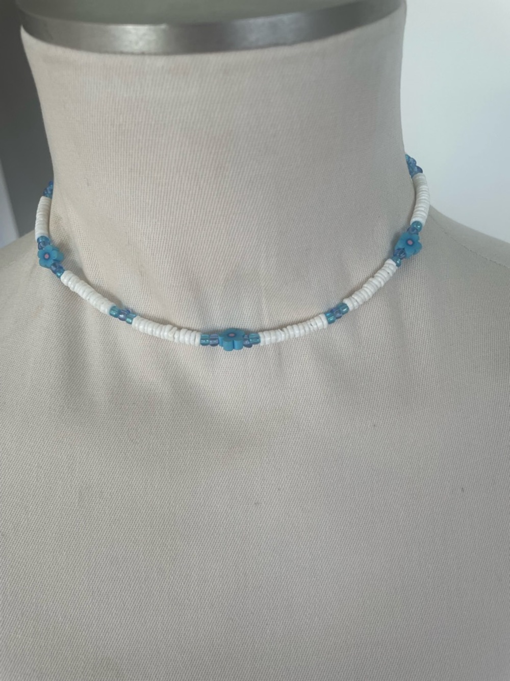 White Puka Shell Necklace/  Choker with Blue Flower Beads 15 in Vintage